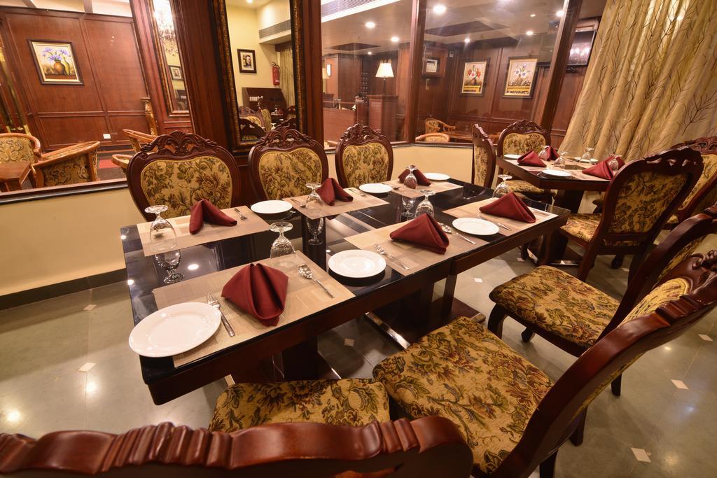 Seasons Hotel & Spa Madgaon Luaran gambar