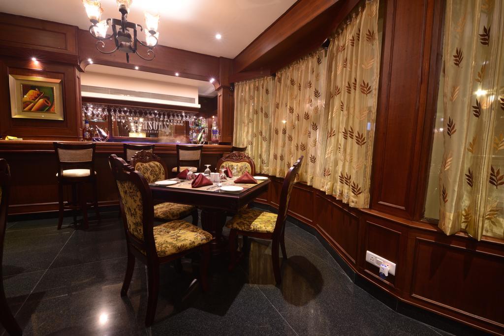Seasons Hotel & Spa Madgaon Luaran gambar