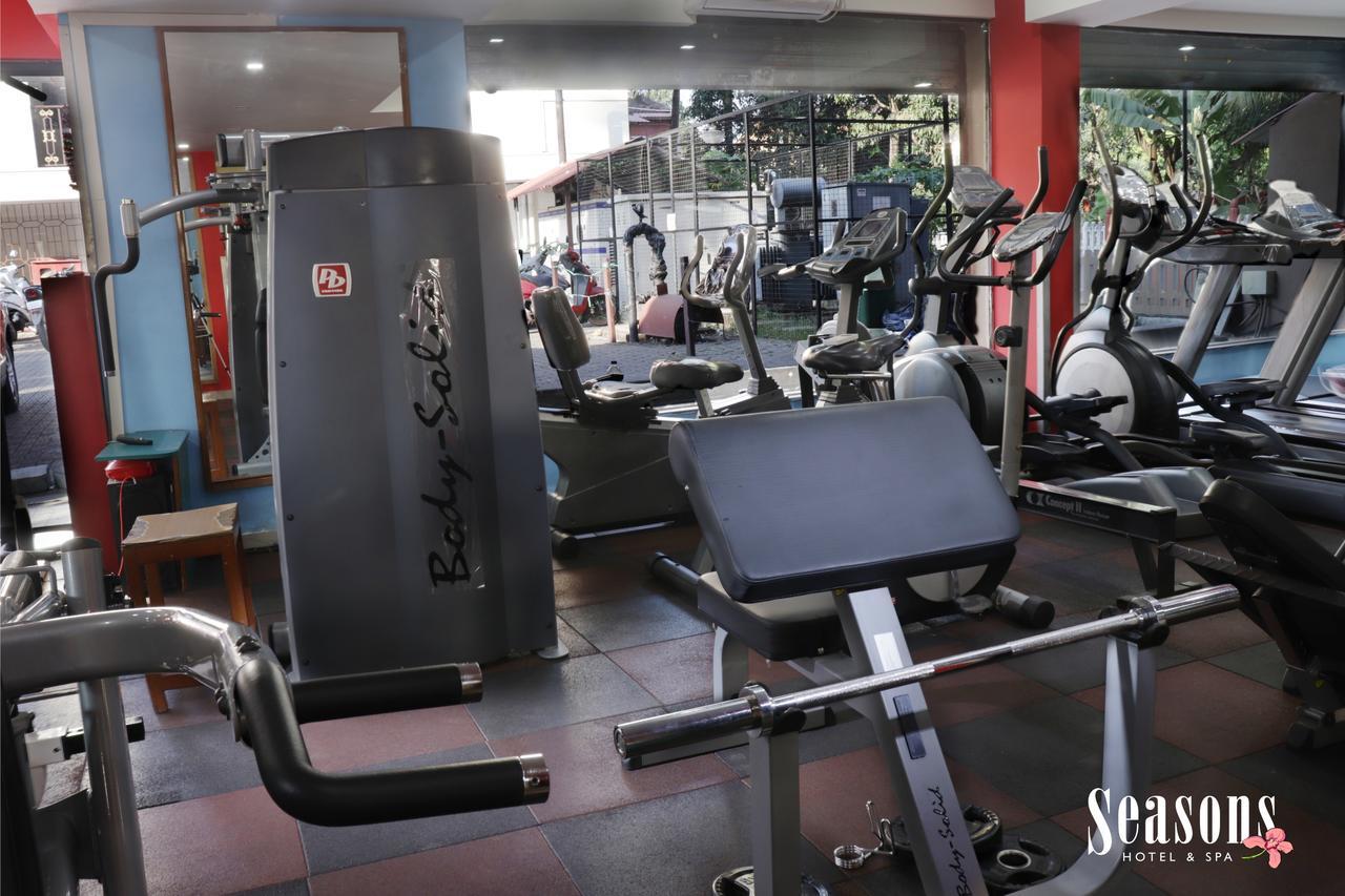 Seasons Hotel & Spa Madgaon Luaran gambar