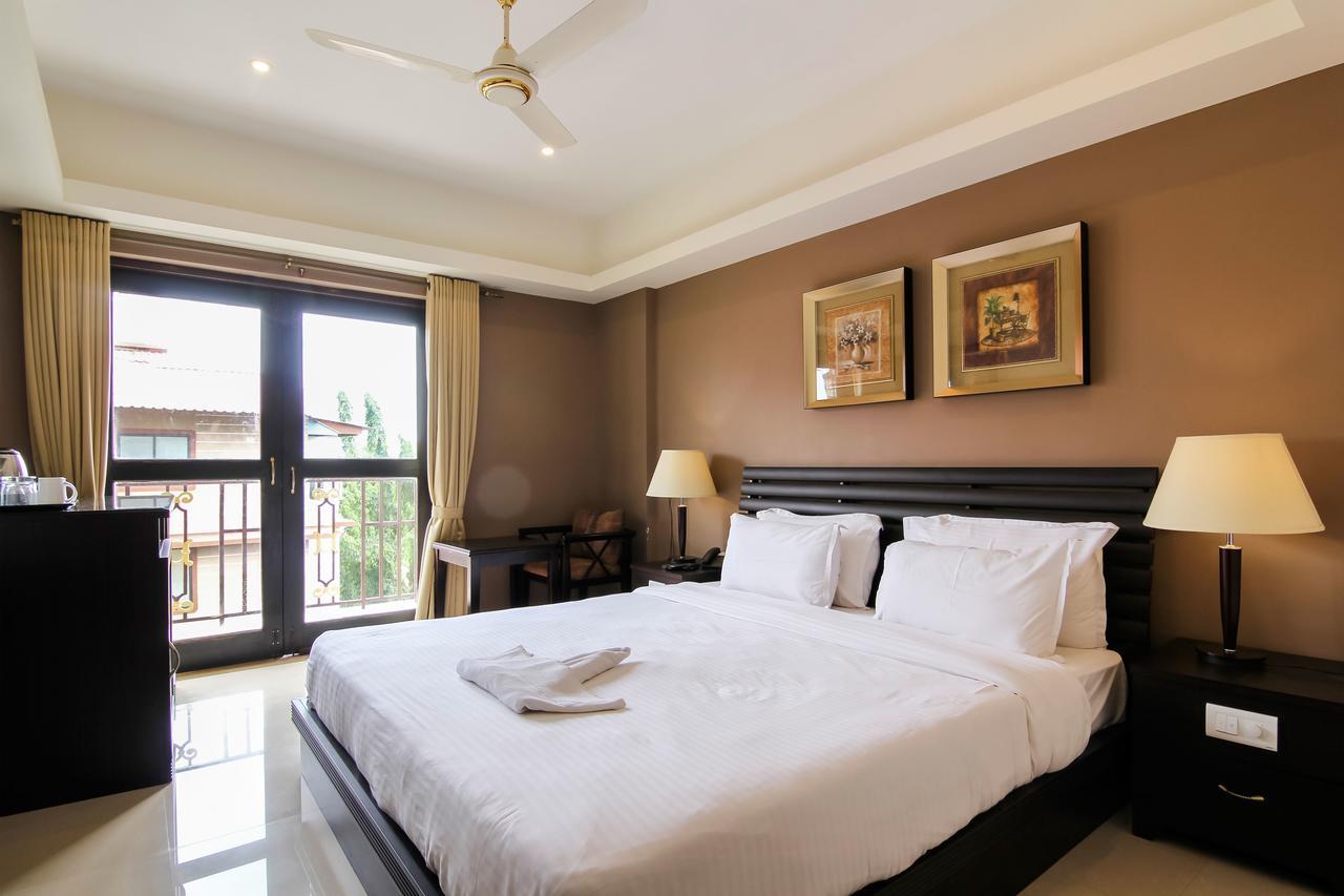 Seasons Hotel & Spa Madgaon Luaran gambar