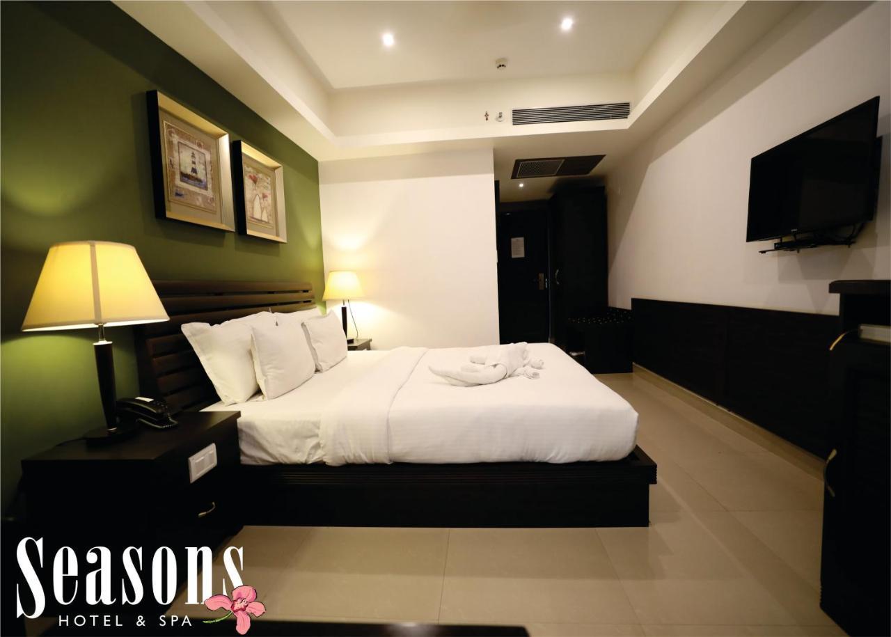 Seasons Hotel & Spa Madgaon Luaran gambar